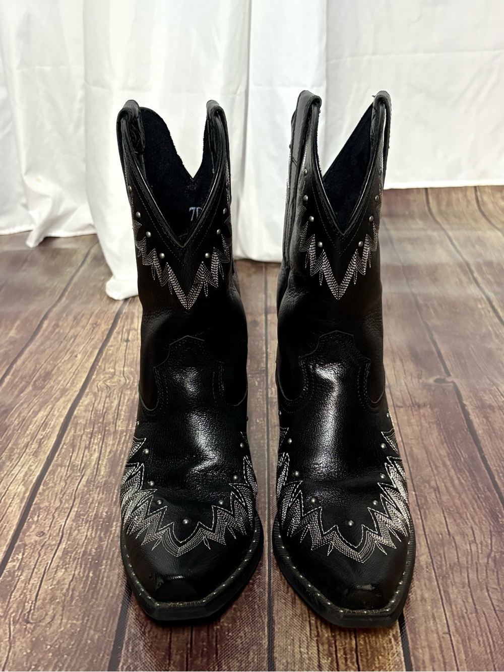 Ariat Potrero Cowgirl Black Boots with Silver Accents Size 7B